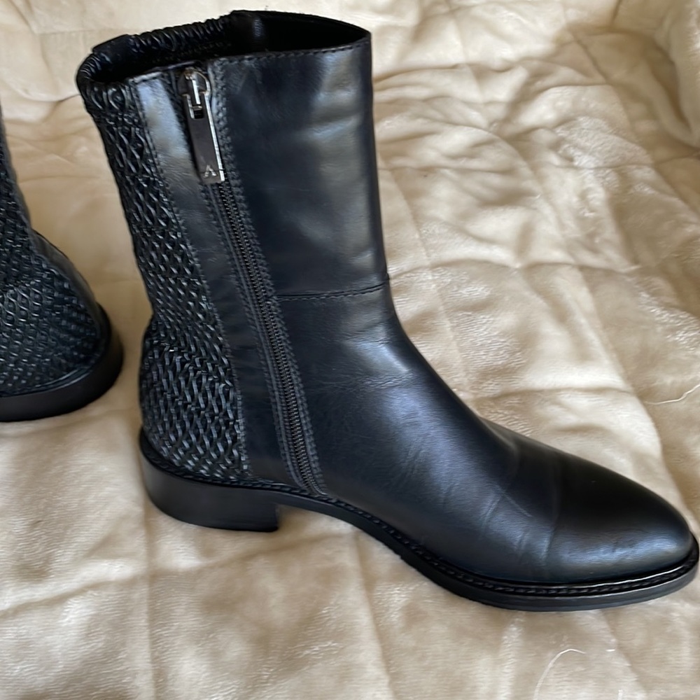 Aquatalia Black Leather heel Ankle Boots with elastic quilt. - Picture 2 of 9